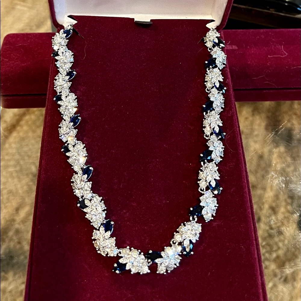 Jacqueline Kennedy sim. Sapphire and diamond necklace